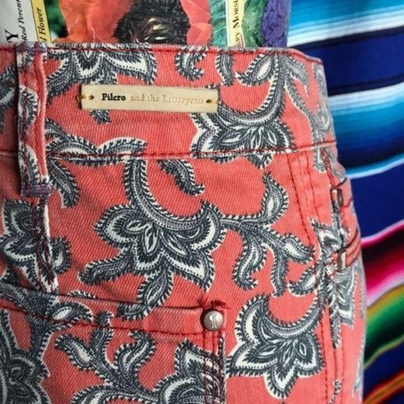 Anthro Pilcro Paisley Pattern Denim Pencil Skirt - Picture 5 of 8